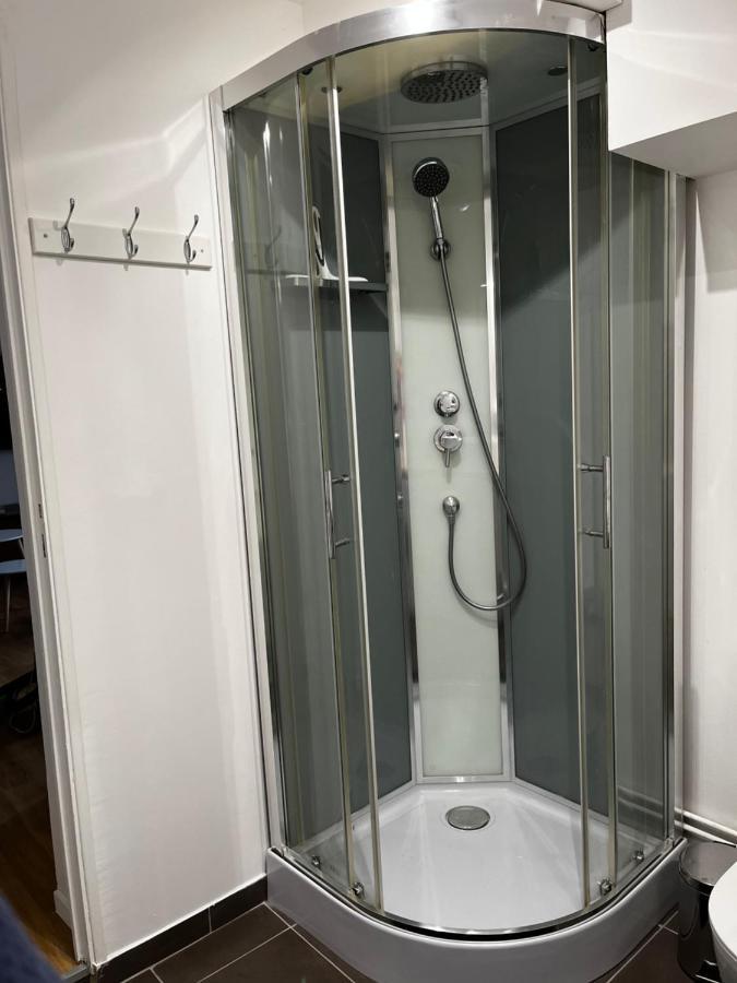 Lcy Home - Superbe Appartement De Plein Pied Mantes-la-Ville Luaran gambar